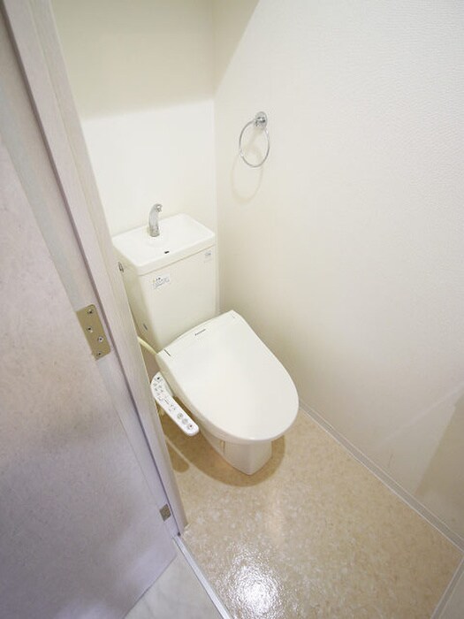 物件内観写真13　(トイレ)