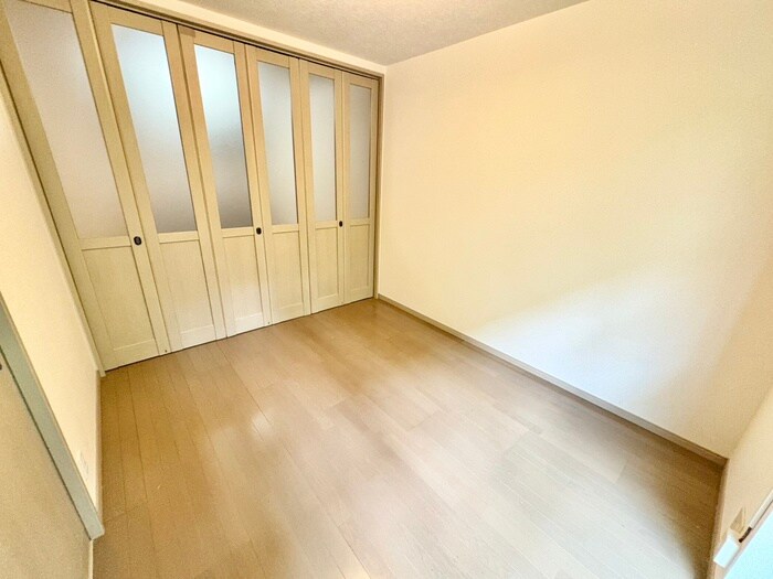 物件内観写真5　(居室)