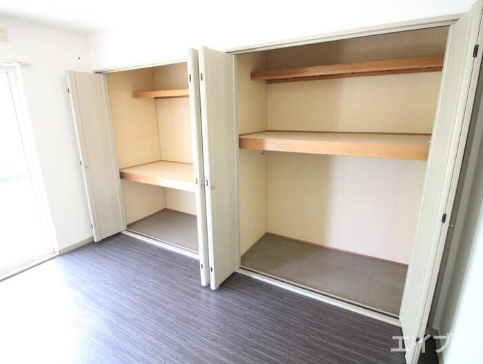 物件内観写真10　(収納)