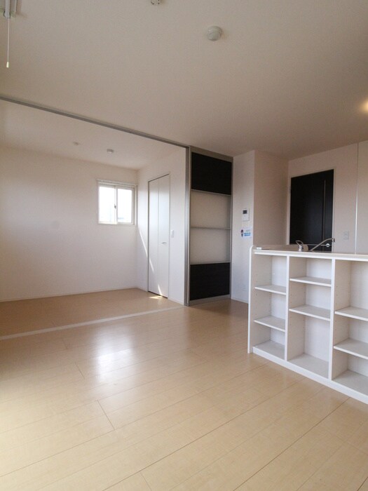 物件内観写真5　(居室)