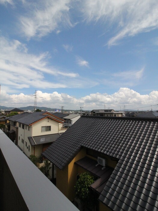 物件内観写真12　(室内からの展望)