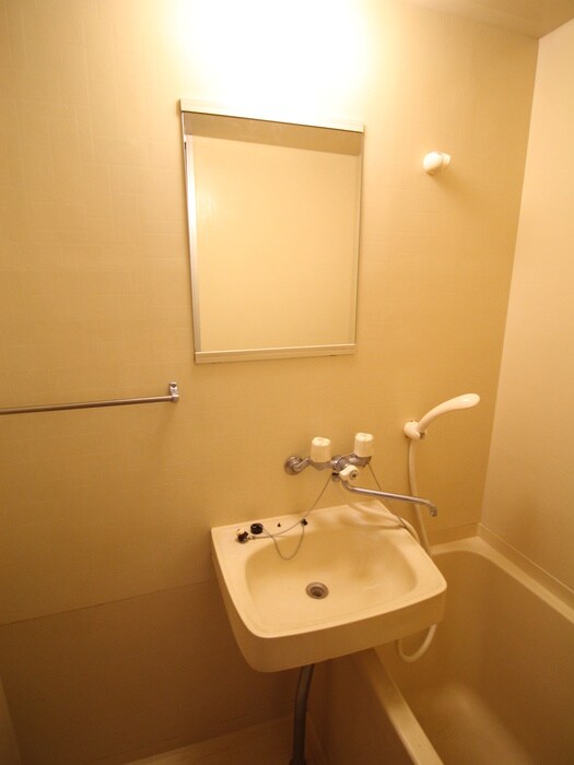 物件内観写真13　(洗面)