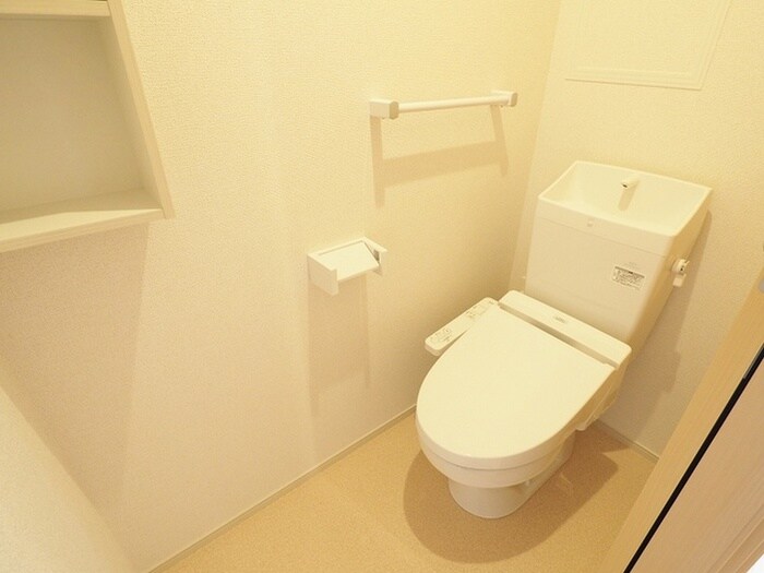 物件内観写真10　(トイレ)