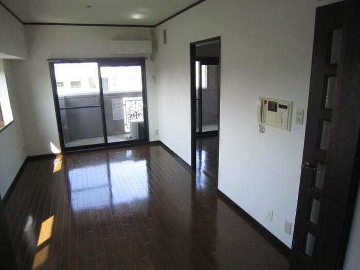 物件内観写真12　(居室)