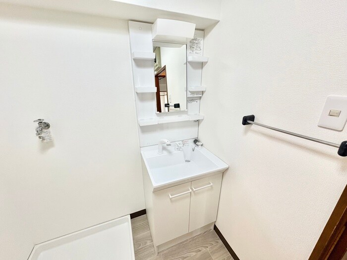 物件内観写真10　(洗面)