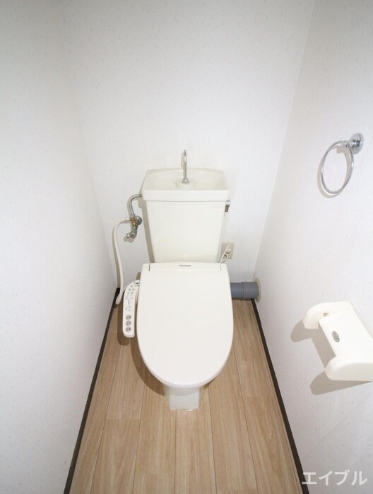 物件内観写真14　(トイレ)