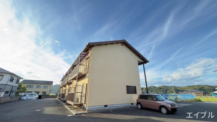 物件外観写真5　(外観写真)