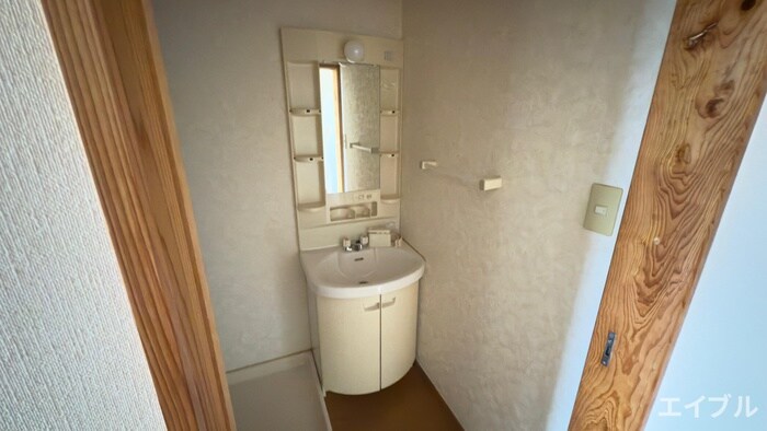 物件内観写真9　(洗面)