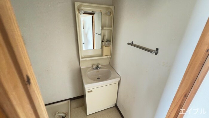 物件内観写真10　(洗面)