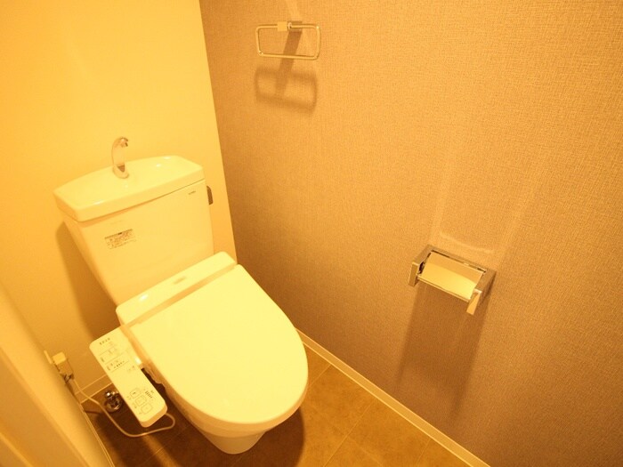 物件内観写真11　(トイレ)