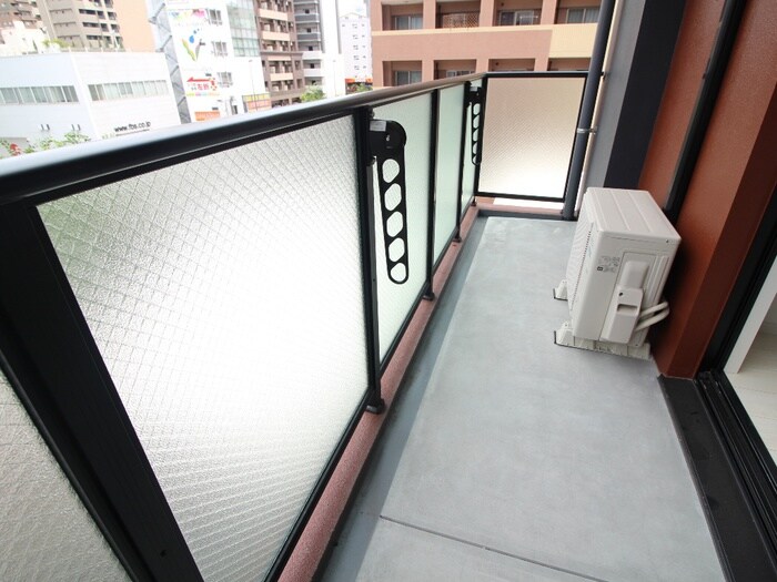 物件内観写真16　(ベランダ・バルコニー)