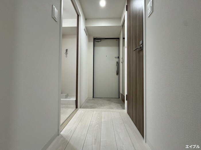 物件内観写真16　(廊下)