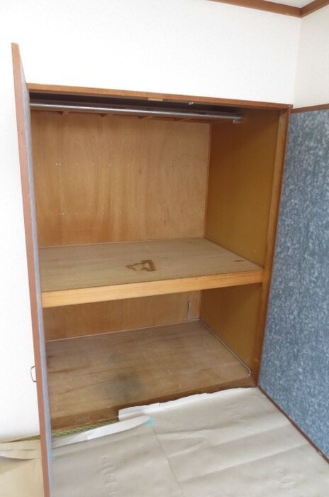 物件内観写真13　(収納)