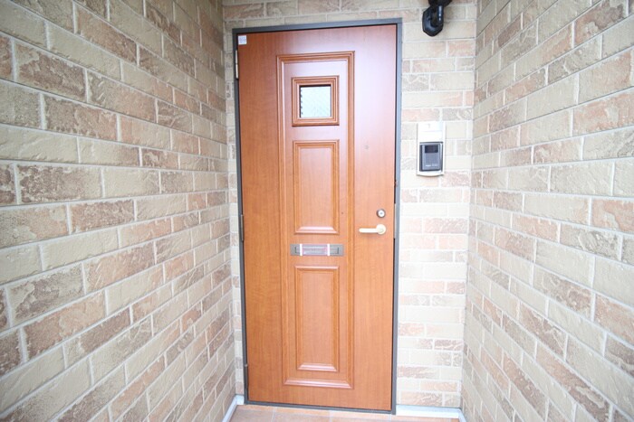 物件内観写真11　(玄関)