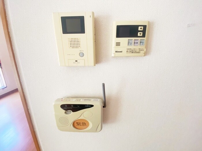 ゼルコバマンションの内観写真