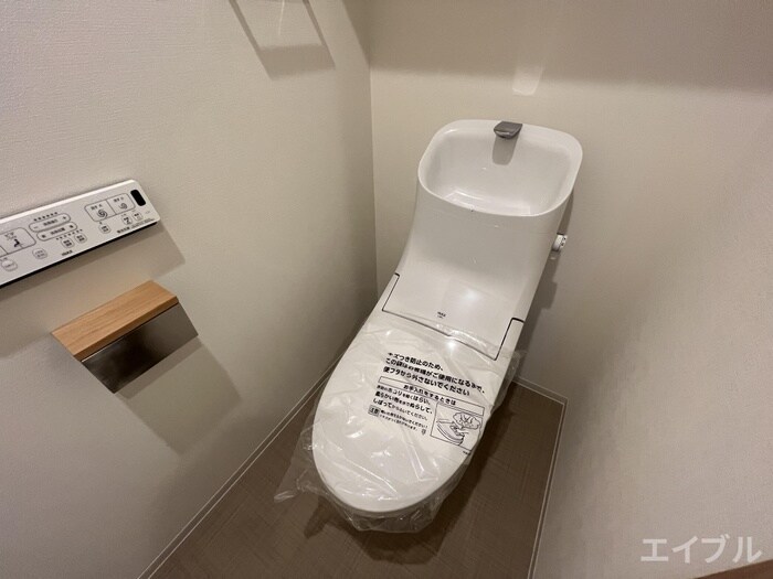 物件内観写真8　(トイレ)