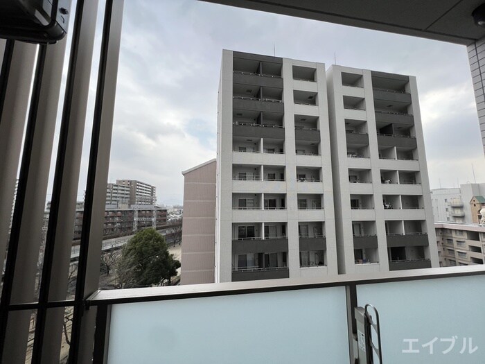 物件内観写真16　(室内からの展望)