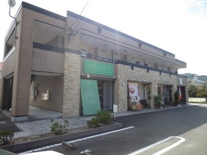 カリオンＤ棟外観写真