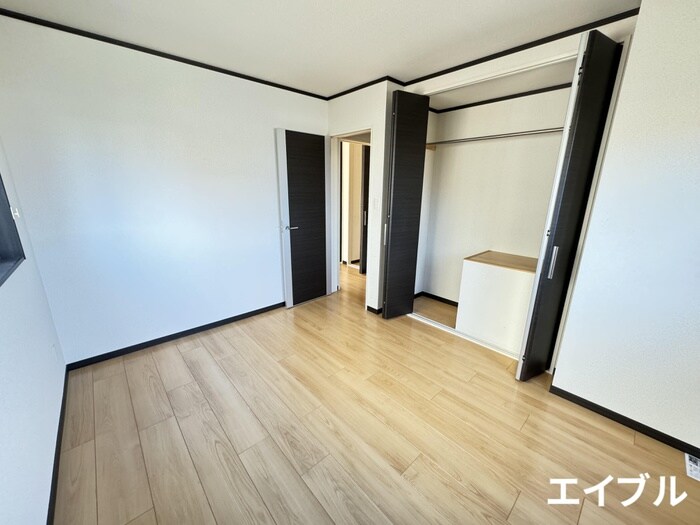 物件内観写真14　(居室)