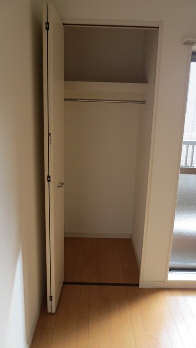 物件内観写真8　(収納)