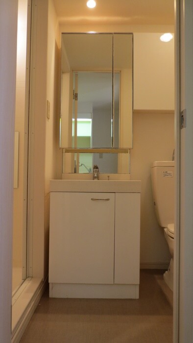 物件内観写真11　(洗面)