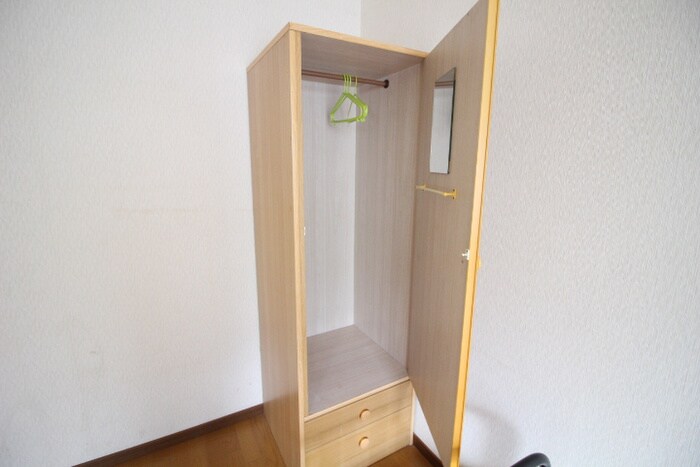 物件内観写真16　(収納)