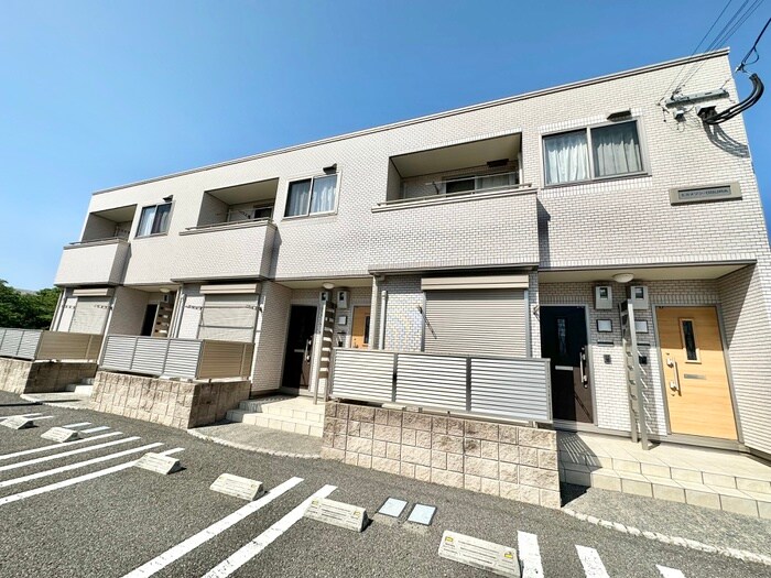 物件外観写真5　(外観写真)