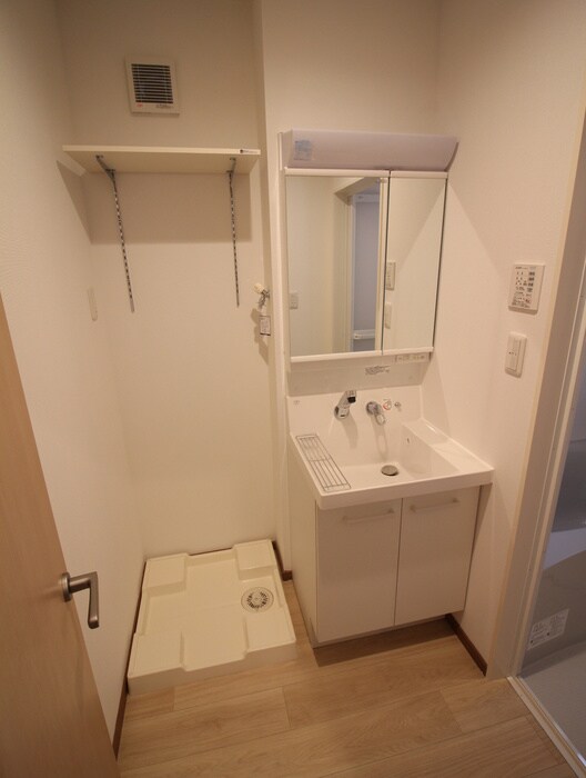 物件内観写真17　(洗面)