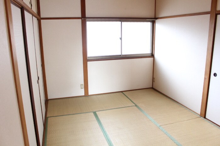 物件内観写真10　(居室)