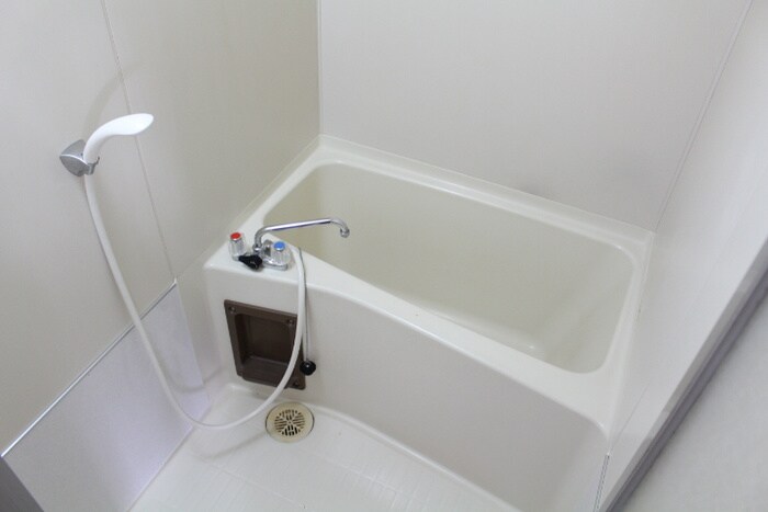 物件内観写真12　(バス／シャワールーム等)