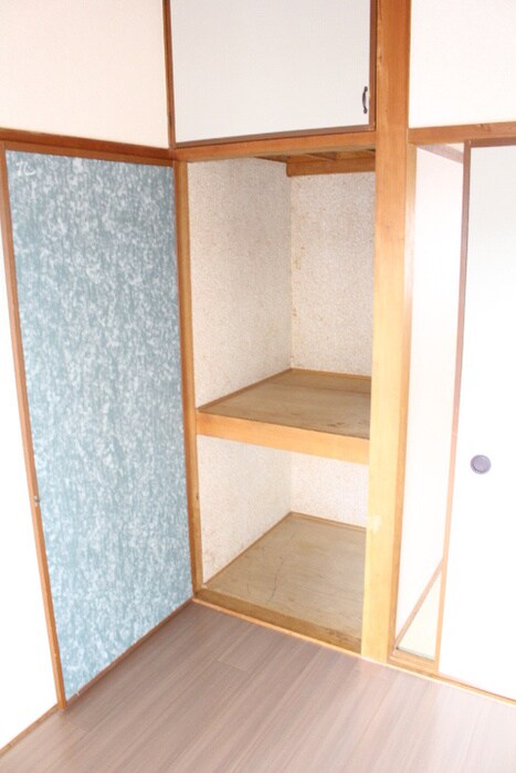 物件内観写真21　(収納)