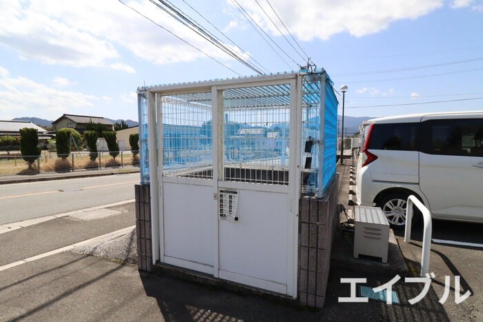 物件外観写真4　(建物設備)