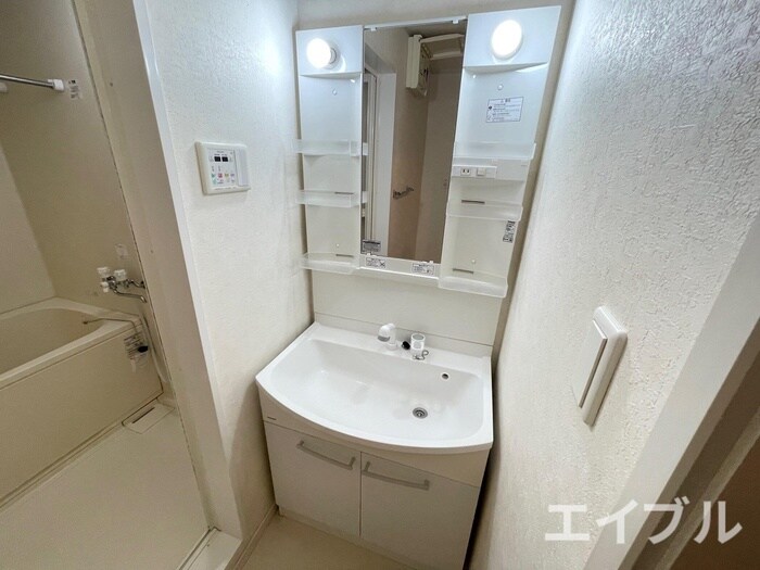 物件内観写真8　(洗面)