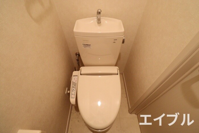 物件内観写真9　(トイレ)