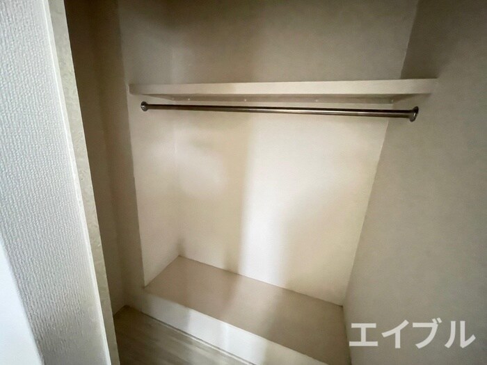 物件内観写真10　(収納)