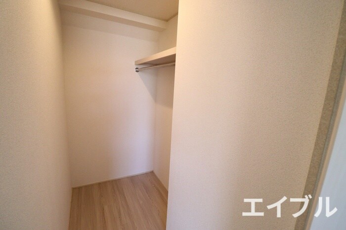 物件内観写真11　(収納)
