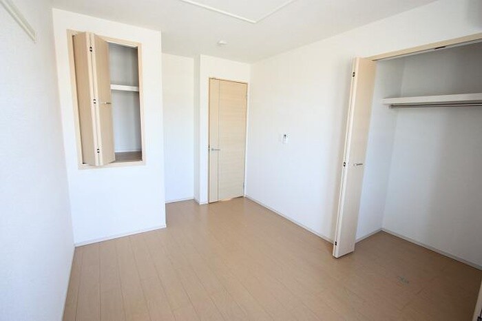 物件内観写真7　(内観写真)