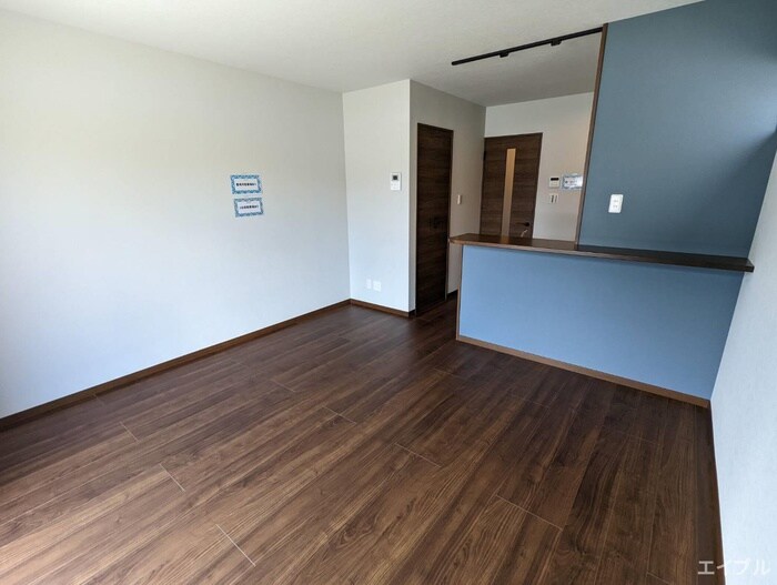 物件内観写真4　(居室)