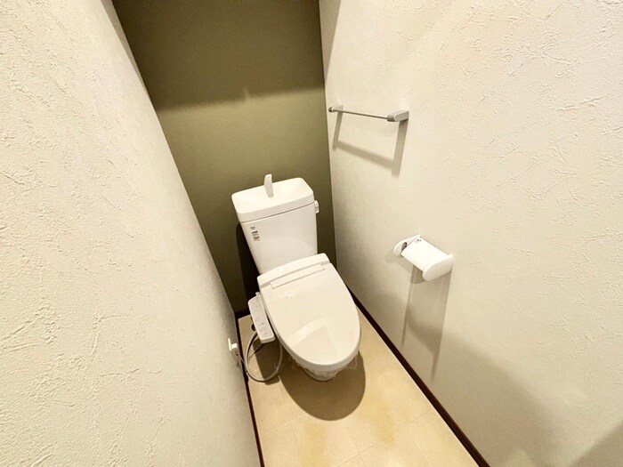 物件内観写真7　(トイレ)