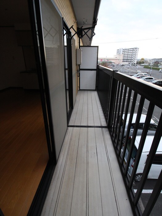 物件内観写真13　(ベランダ・バルコニー)