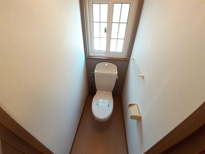 物件内観写真11　(トイレ)