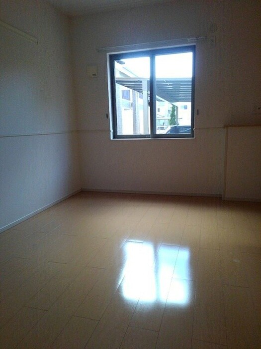 物件内観写真12　(居室)