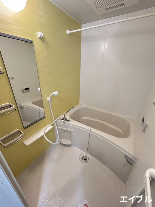 物件内観写真12　(バス／シャワールーム等)