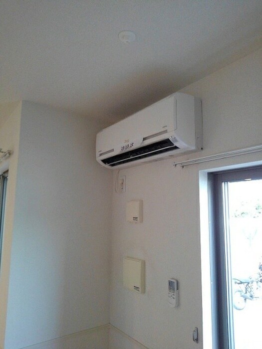 物件内観写真15　(室内からの展望)