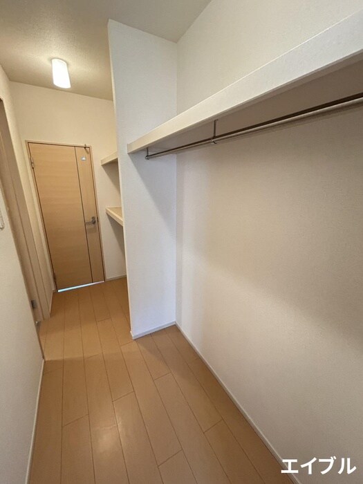 物件内観写真15　(収納)