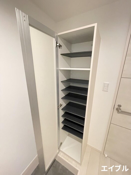 物件内観写真16　(靴箱)