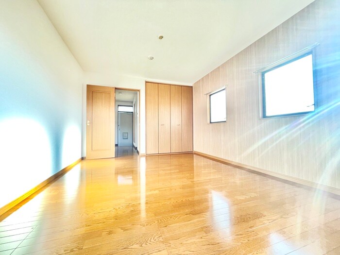 物件内観写真4　(居室)