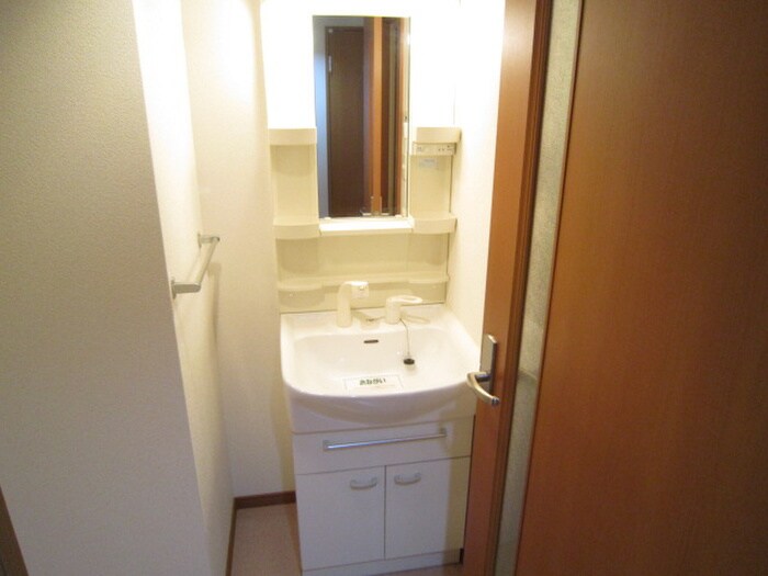 物件内観写真10　(洗面)