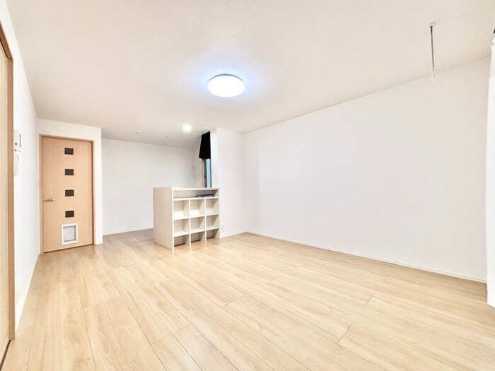 物件内観写真6　(居室)