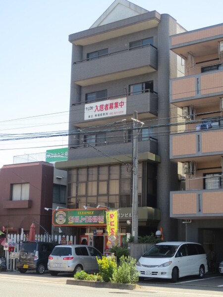 アーバン福岡ビル外観写真